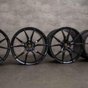 lamborghini-aventador-facelift-20-21-inch-rims-dione-47060107t-47060107aa