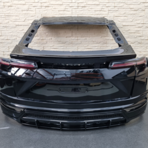 lamborghini-urus-rear-package-bumper-trunk-lid-spoiler-rear-lamps-4ml827025a-4ml807301-4ml827950