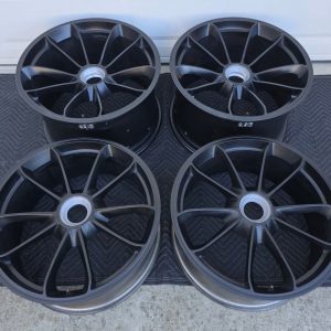 20x9%e2%80%b3-and-20x12%e2%80%b3-center-lock-wheels-for-porsche-991-gt3