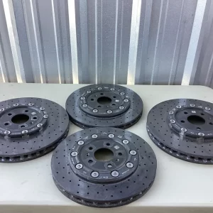 lamborghini-huracan-evo-carbon-ceramic-brake-rotors-2020